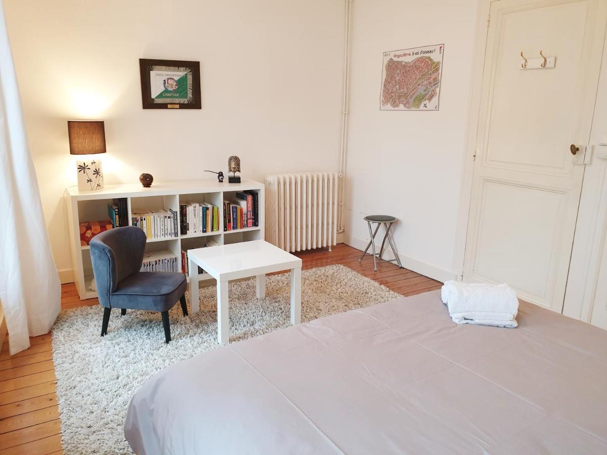 Maison De Ville Confortable Avec Cour Interieure Ανγκουλέμ Εξωτερικό φωτογραφία
