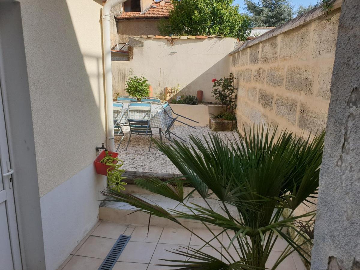 Maison De Ville Confortable Avec Cour Interieure Ανγκουλέμ Εξωτερικό φωτογραφία
