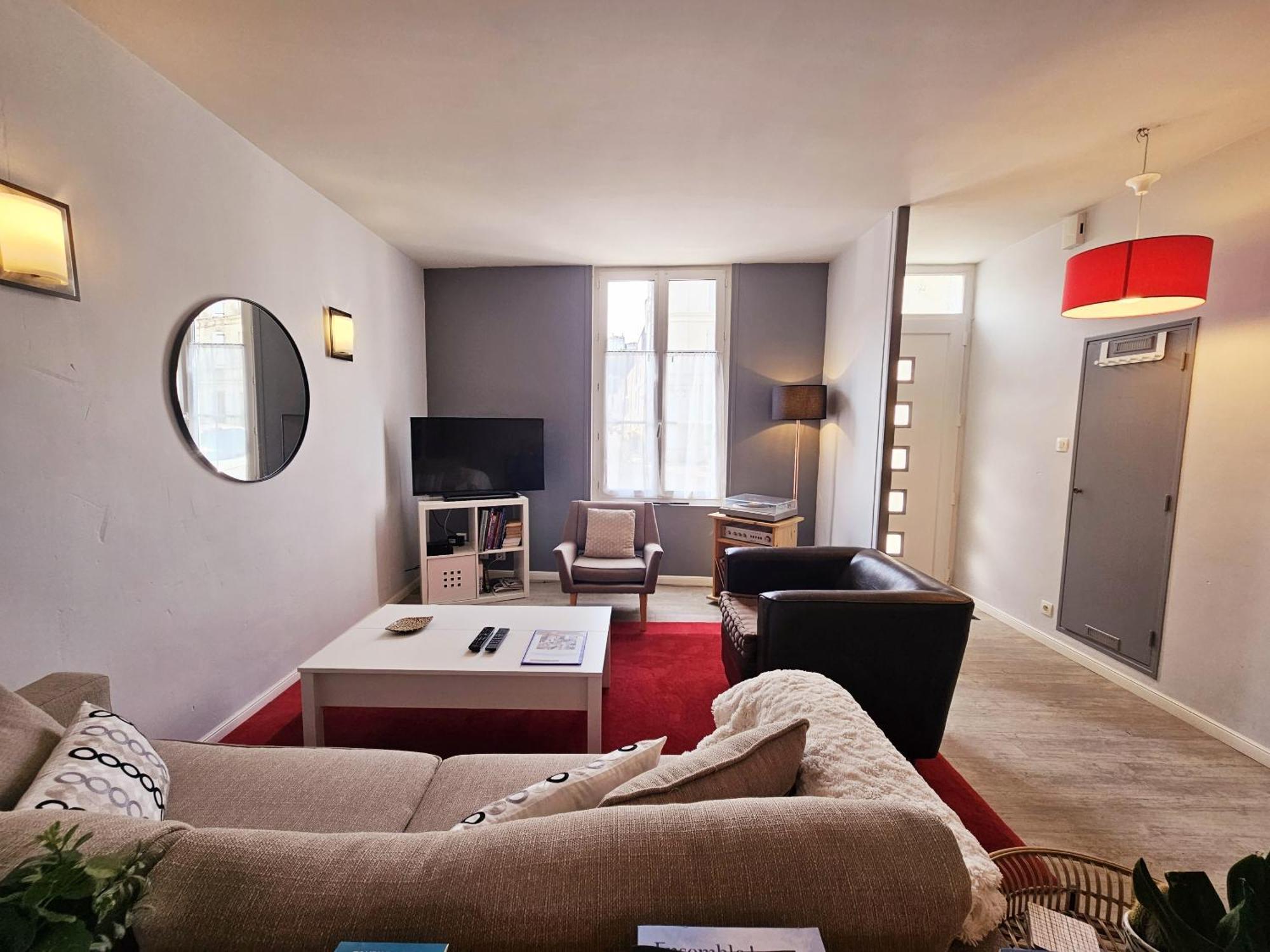 Maison De Ville Confortable Avec Cour Interieure Ανγκουλέμ Εξωτερικό φωτογραφία