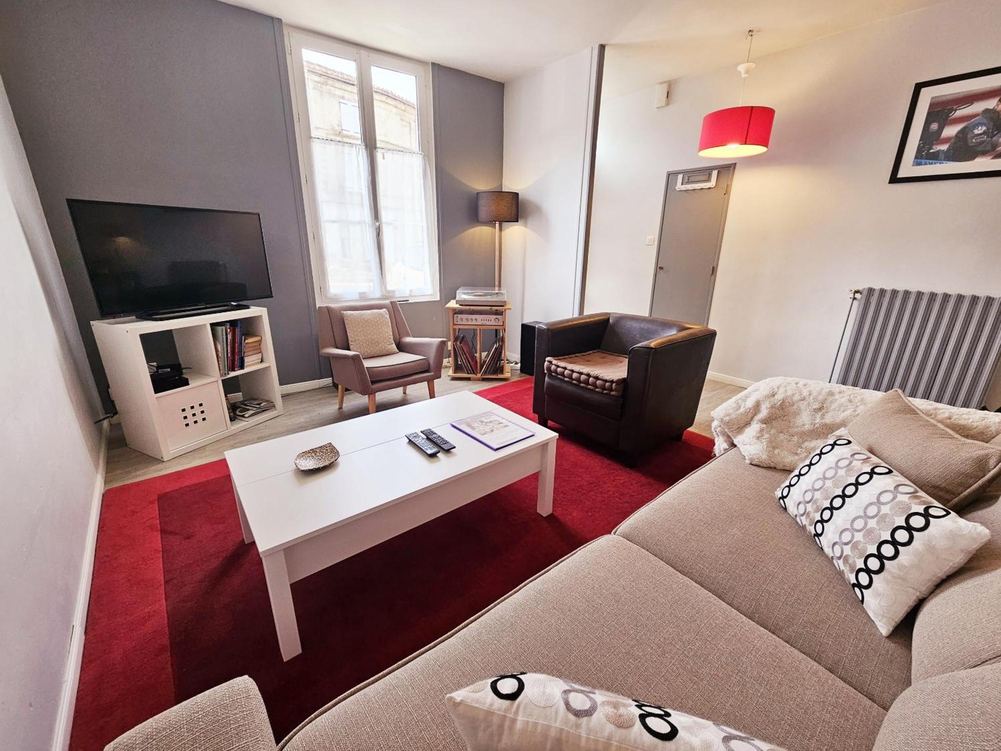 Maison De Ville Confortable Avec Cour Interieure Ανγκουλέμ Εξωτερικό φωτογραφία